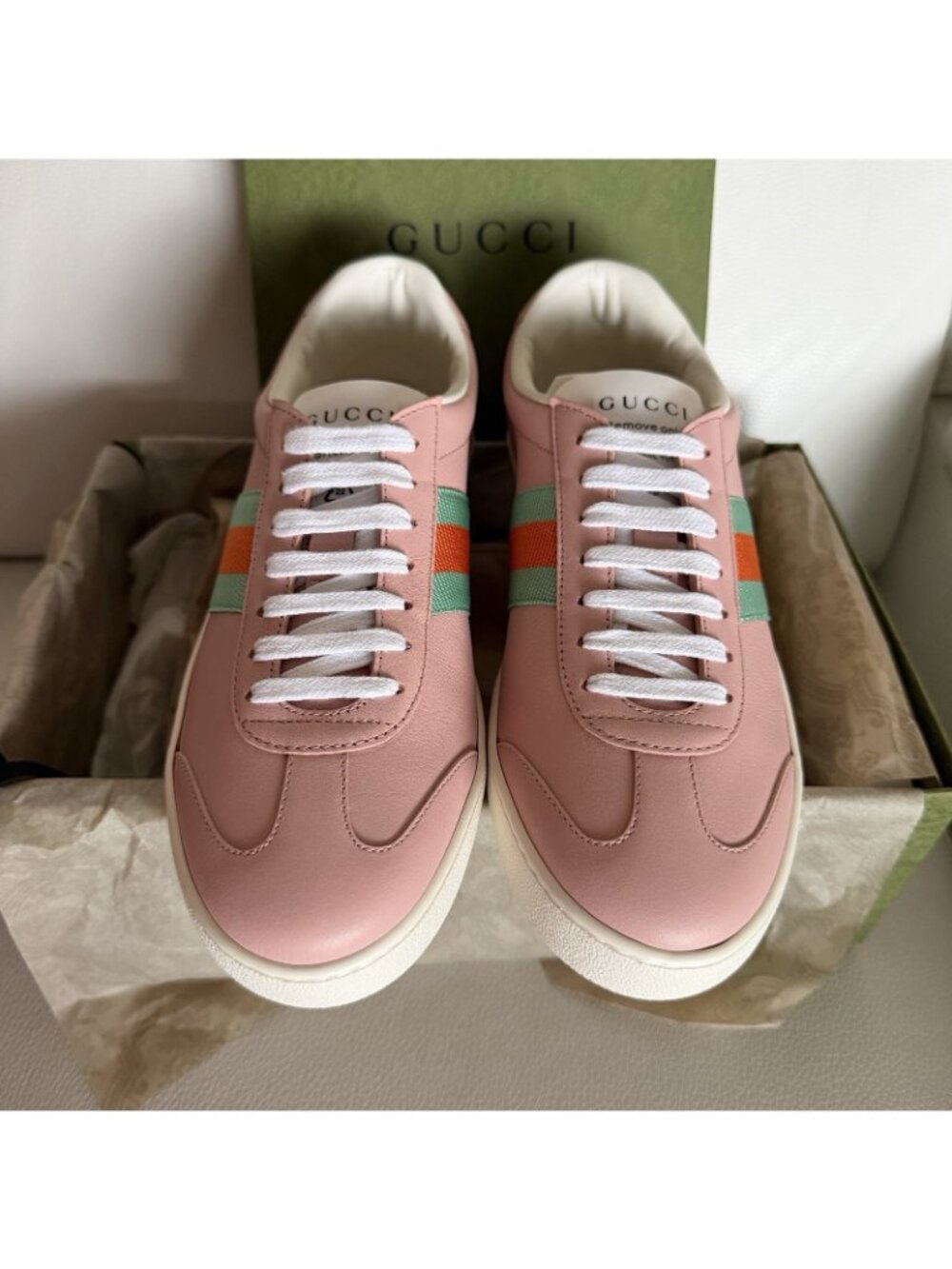 NEW Gucci Women's Sneakers Pink G74 Leather Web White size 38 8 US - Picture 3 of 10